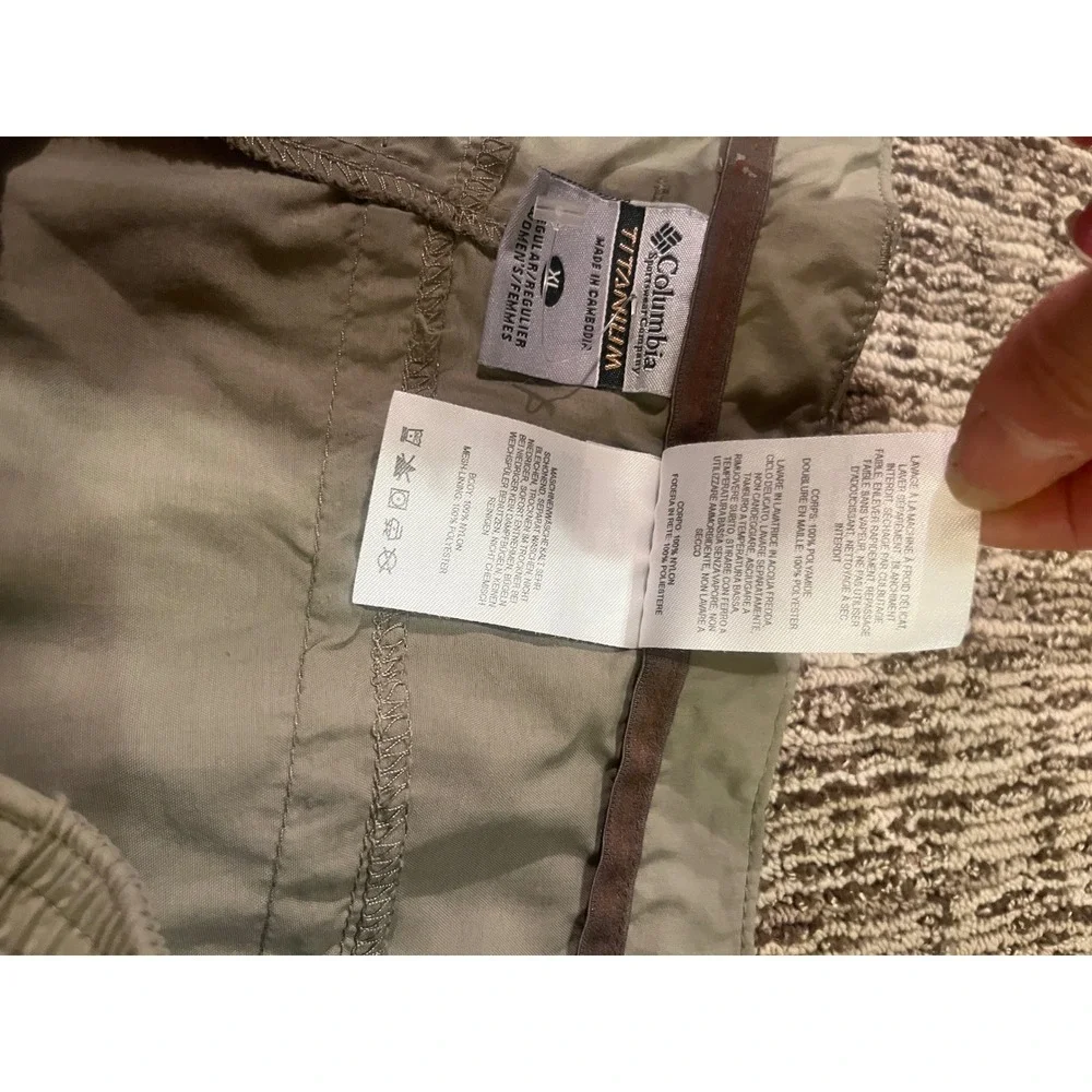 Columbia Titanium Convertible Hiking Pants Mens XL Sage Green Zip Off TL8273
